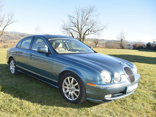 jaguar s type V8 1999 4500 Euros à débattre