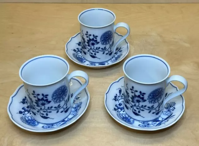 3x Hutschenreuther Zwiebelmuster blau Kaffeehaferl Set Untertassen