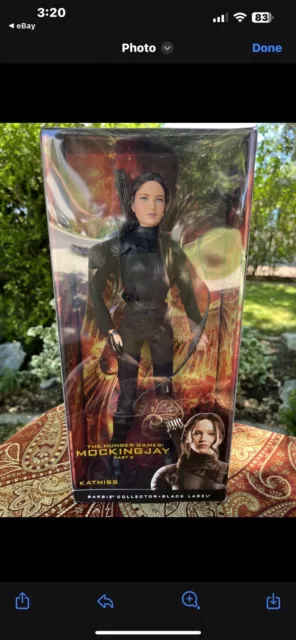 Riachuelo  Boneca Barbie Colecionável - Jogos Vorazes - Mockingjay Pt. 2 -  Katniss Everdeen - Mattel