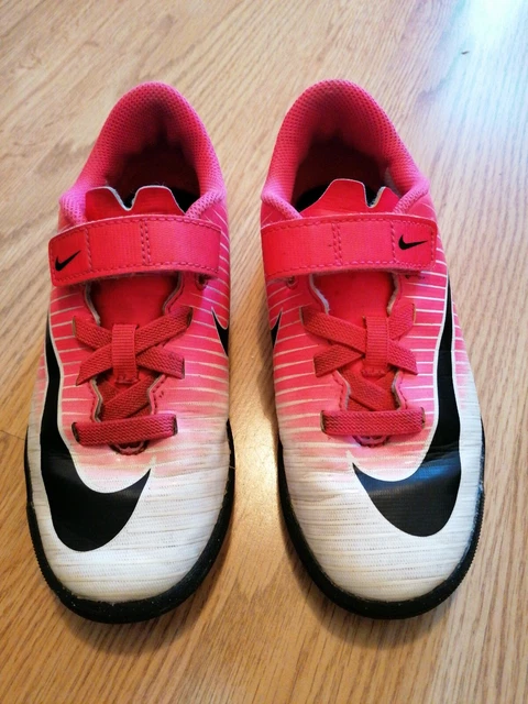 Boys nike on sale trainers size 13
