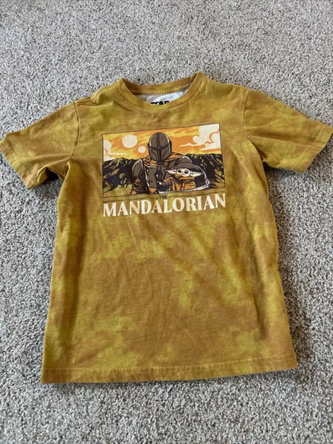 Star Wars Mandalorian Grogu Mando Boys T-Shirt with Short Sleeves Size 8 Medium