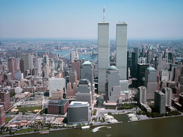 New York City Skyline TWIN TOWER'S Lighted Framed Picture