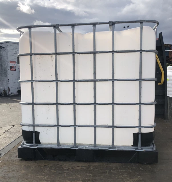 IBC WATER TANK 1000 Litre IBC Container Free Local Delivery £75.00