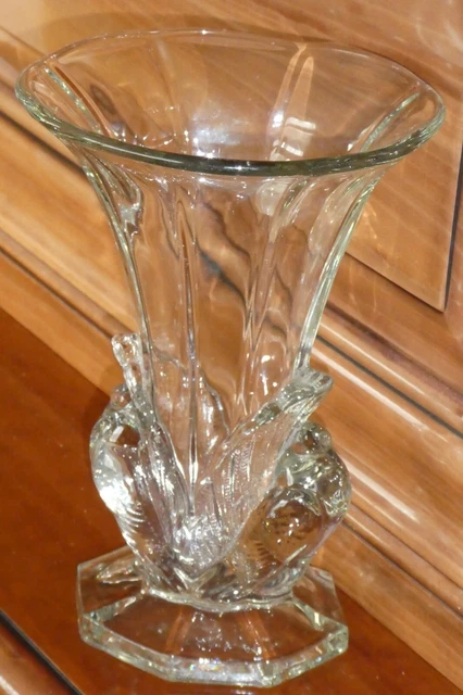 Ancien vase en verre marron et blanc