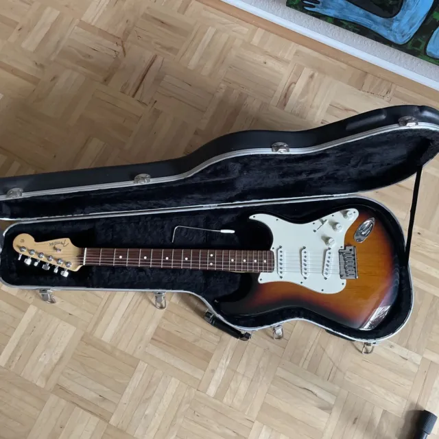 FENDER, American Standard, Stratocaster 2000, USA, Sunburst, Ser.-Nr. Z0049933