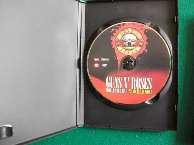 Guns N' Roses - World Tour Live Use Your Illusion 1 + 2 - Dvd 3