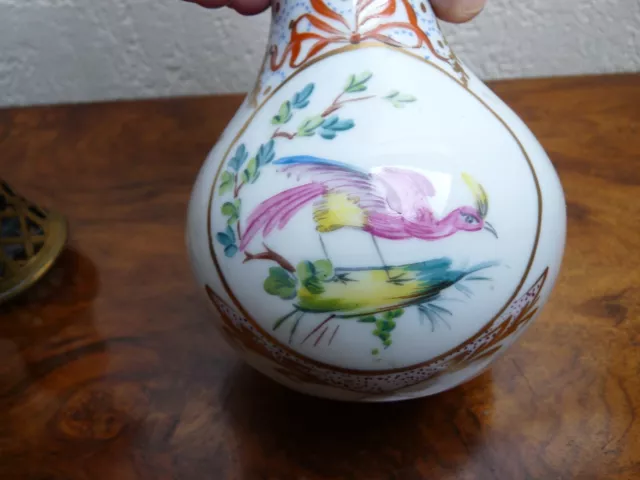 Superbe très rare ancienne lampe Berger en porcelaine de Paris oiseau fleurs 2