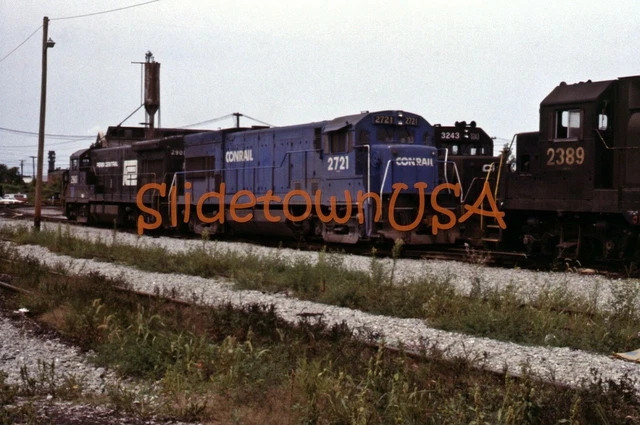 Vtg 1977 Orig Photo Train Slide 2721 Conrail Engine House CR X2A098