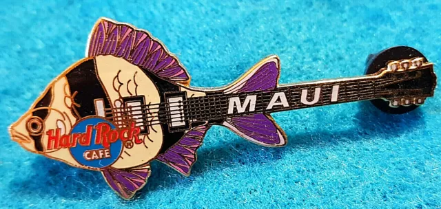 MAUI HAWAII YELLOW BLACK STRIPES FISH GUITAR SERIES 1999 Hard Rock Cafe PIN