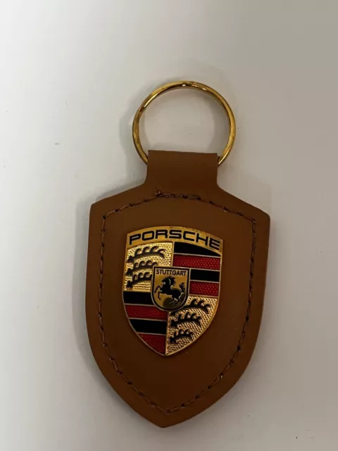 Llavero Logo Porsche Marrón