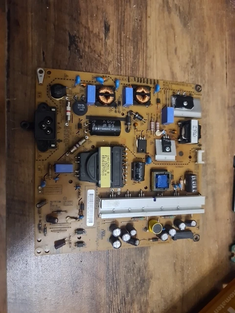 PIECES DETACHEES: Carte d'alimentation Tv Lg 32LG7000 EAY40504401 LGP32-08H - D'occasion en très bon état