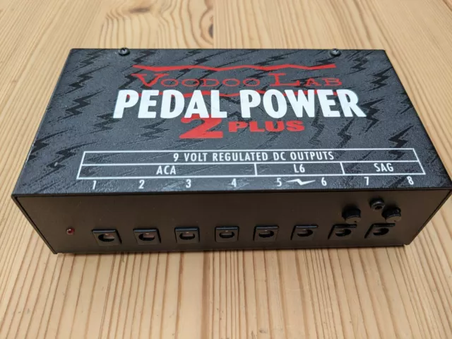 Voodoo Lab Pedal Power 2 Plus Guitar Effect Pedal Power supply (excl cables)