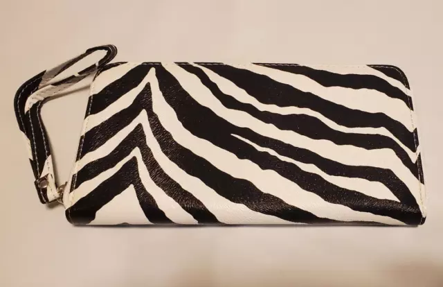 I Squared Wristlet Wallet Zebra Print Zip Around New