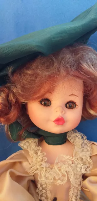 BAMBOLA FURGA ISABELLA PITTRICE vintage doll anni 60 70 completa