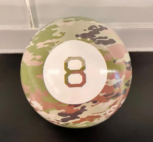 Magic 8 Ball Classic Fortune Telling Toy RARE CAMOUFLAGE PATTERN - COOL!