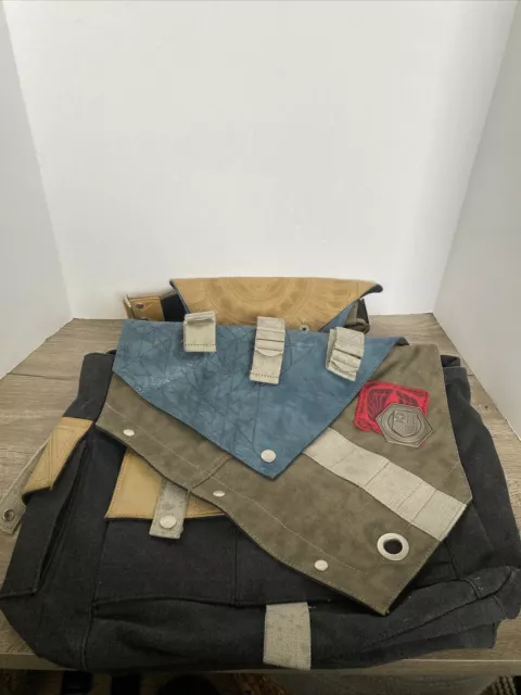 Destiny messenger bag hot sale