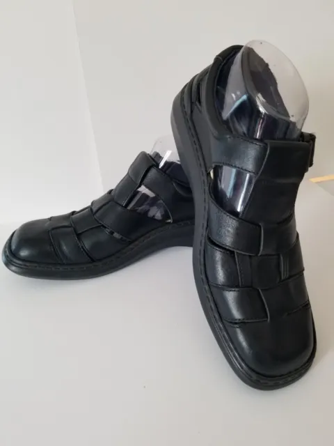 Josef Seibel Womens Size 39  8.5M Fishermans Closed Toe Sandals  Black  Preowned