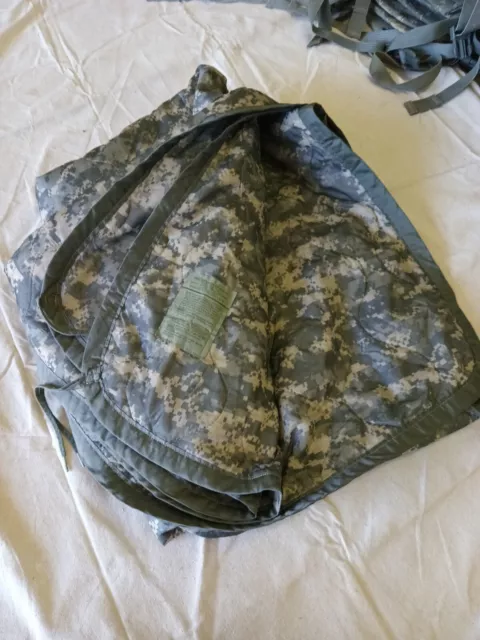 US Military Army ACU Digital Wet Weather PONCHO LINER Woobie Blanket EXCELLENT