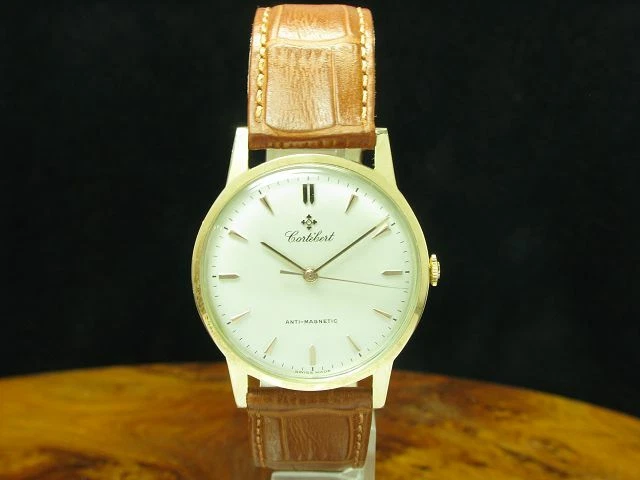 OROLOGIO DA UOMO Longines Les Grades Classiques Quadrante bianco