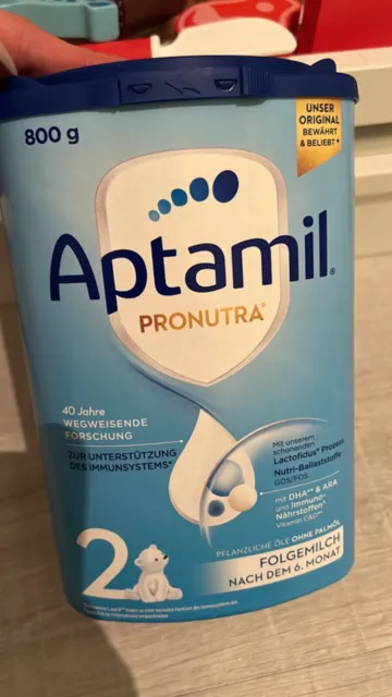 aptamil pronutra 2, 6 neue Packungen á800g in einem Karton! Für 95€