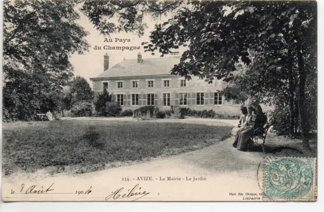 AVIZE - Marne - CPA 51 - Au Pays du Champagne - the town hall and the garden