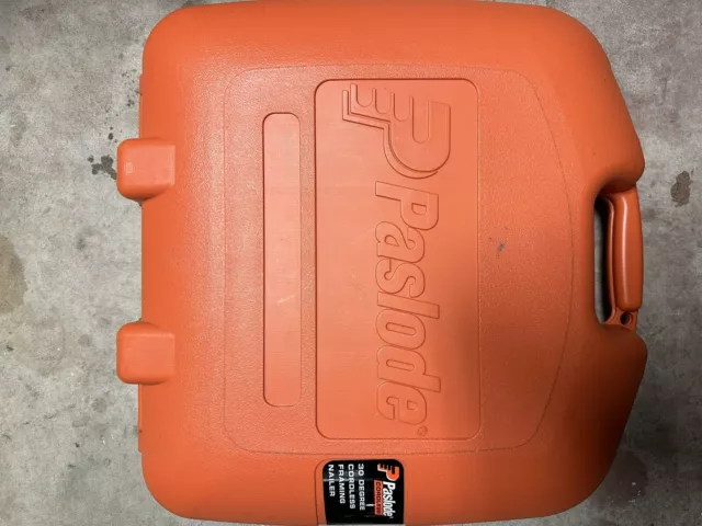 Paslode 900420 Framing Gun Nailer- Used Once! Includes approx 1/2 Box of nails Paslode 900420 Framing Gun Nailer- Used Once! Includes approx 1/2 Box of nails