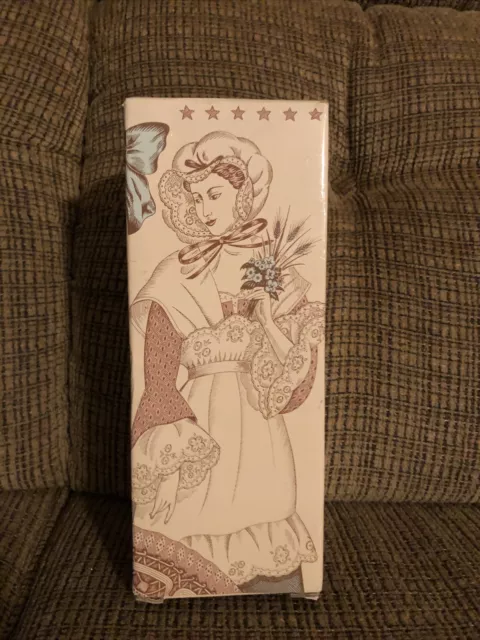 Avon Fashion of American Times Doll Porcelain Early American in Orig Box 1987