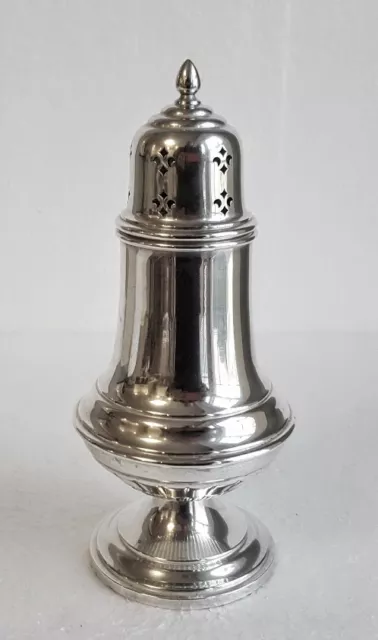 Classic Muffineer Or Sugar Shaker By Reed & Barton Sterling 1939 Date Mark  X399