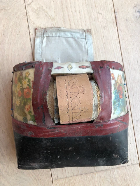 Carreau à dentelle du Puy en Velay - Art populaire régional