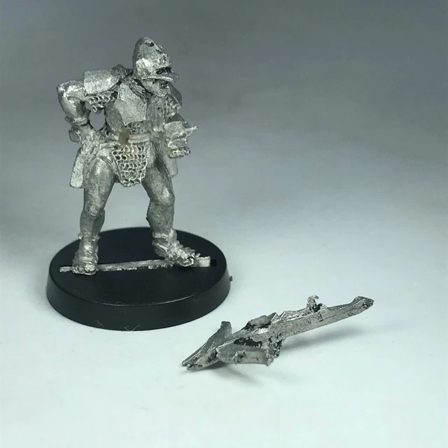 METAL URUK HAI with Crossbow LOTR - Warhammer / Lord of the Rings X9430 ...