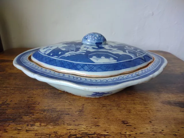 Antique Chinese Export Porcelain Blue Canton Covered Vegetable Tureen 19th c