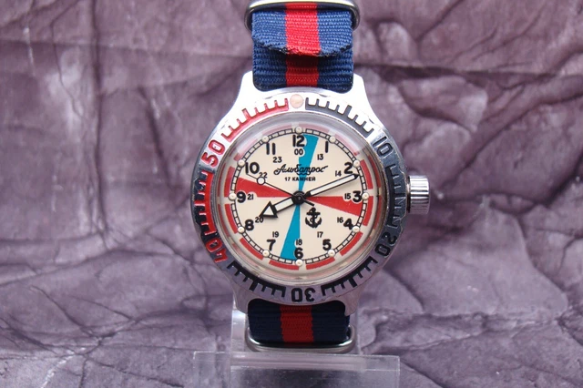 RARO! OROLOGIO MILITARE Subacqueo Vostok Anfibio Banana 2409A Soviet