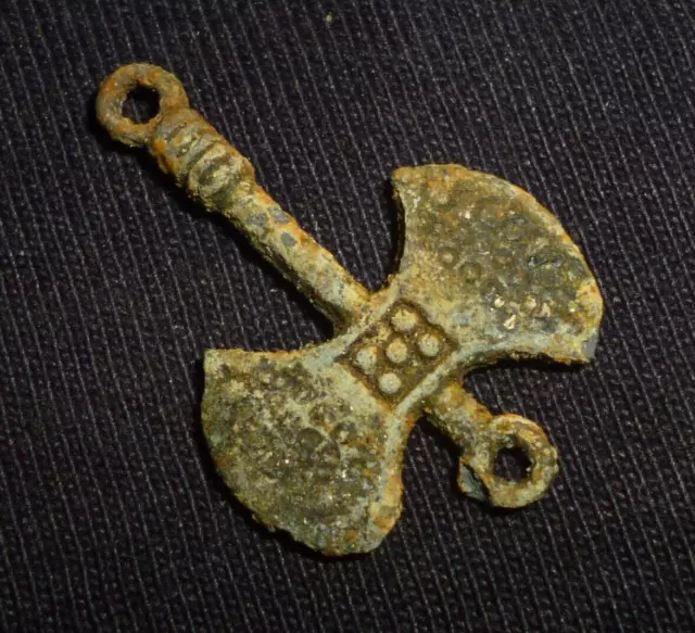 Ancient Viking Bronze Amulet AX / AXE Pendant - 8-10th Century AD   -1946