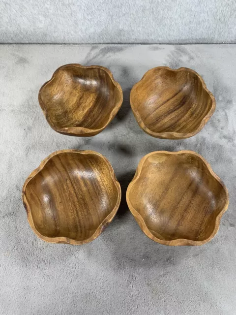 Vintage Flower Shaped Carved Wooden serving Bowls, Set Of 4