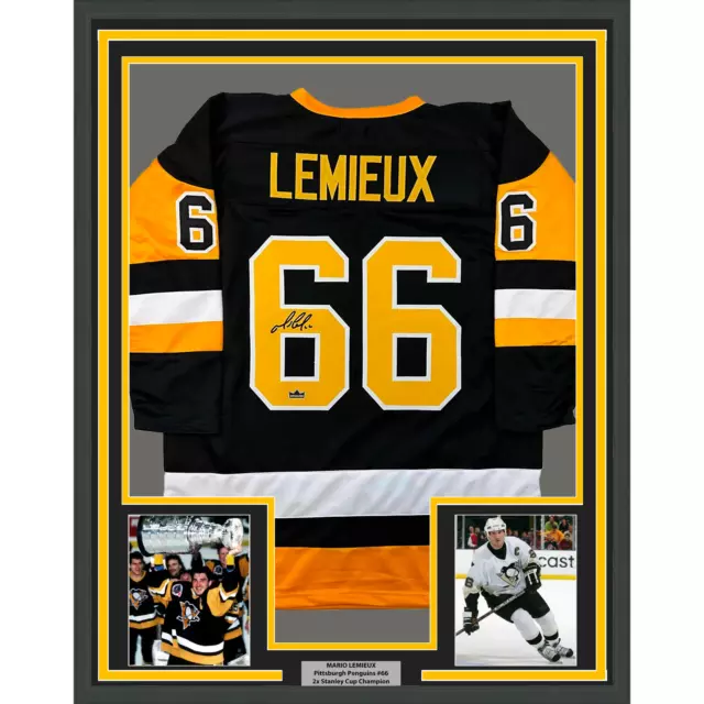 Framed Facsimile Autographed David Pastrnak 33x42 Boston Black Reprint  Laser Auto Hockey Jersey - Hall of Fame Sports Memorabilia