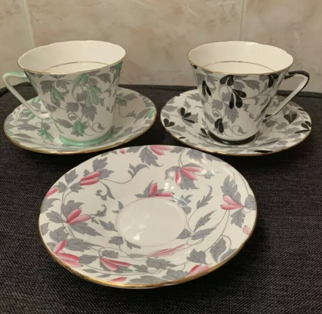 Vintage Royal Grafton Ashley Porcelain Bone China set of 2Tea Cups & 3 Saucers