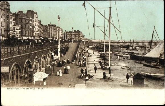 Ak Brighton East Sussex England, From West Pier - 3730132