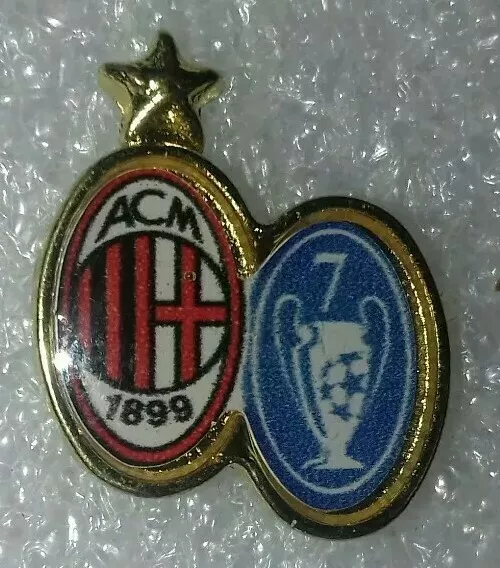 Distintivo calcio ⚽️ MILAN 🔴⚫️ spilla COMEMORATIVO badge pin no piedino RESINA