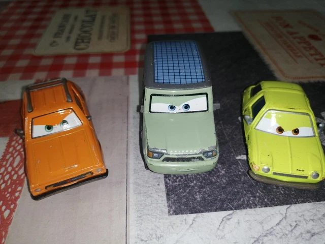lot de  voitures cars disney pixar metal  d occasion