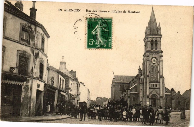 CPA AK Alencon (Orne) - Rue des Tison et l'Eglise de Montsort (250089)