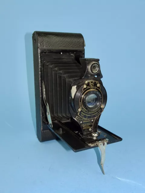 Early 20th century Kodak No 2A Folding Autographic Brownie camera.