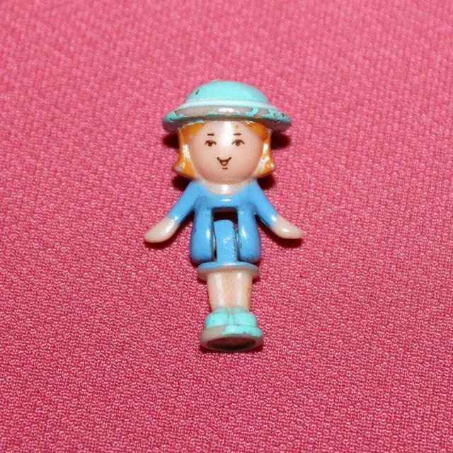 Petite valise rose « polly pocket » avec sa figurine vintage