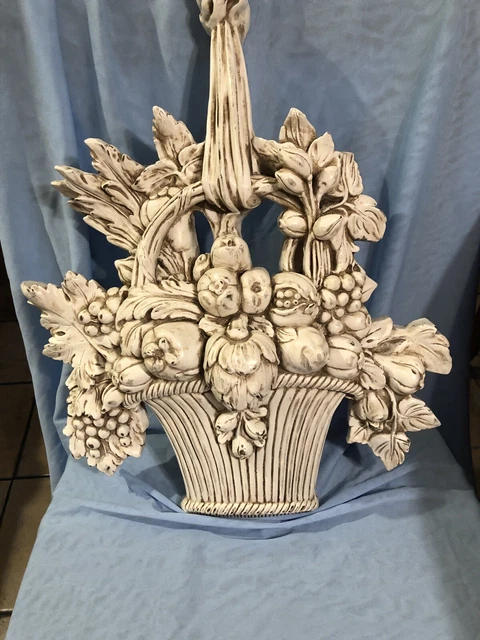 Hickory Manor Old World White Fruit Basket Decoration