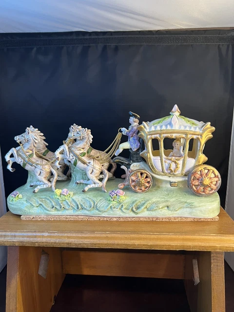 VTG CAPODIMONTE ITALY Four Horse Drawn Princess Cinderella Carriage vtg-capodimonte-italy-four-horse-drawn-princess-cinderella-carriage