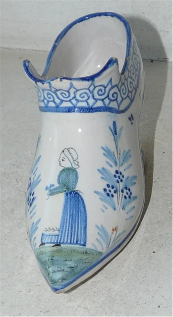Hb Quimper Soulier En Faience Ancienne Decor Femme Bretonne