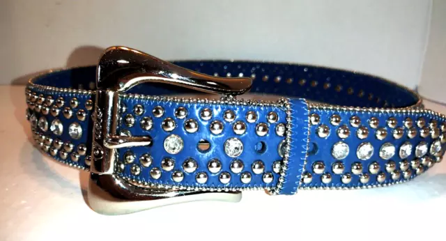 Guess Belt Ladies Blue Studded & Rhinestones Sz M  (36" max). 1 5/8" Wide. New