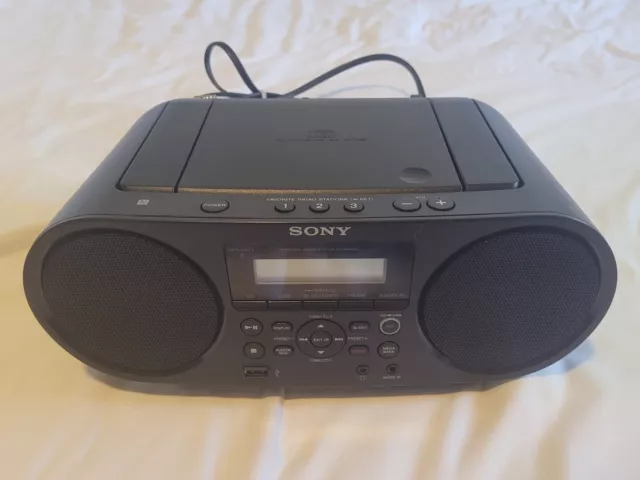 Sony ZS-RS60BT CD Boombox, Bluetooth, NFC, AM/FM, USB, Headphone Line-in Jacks