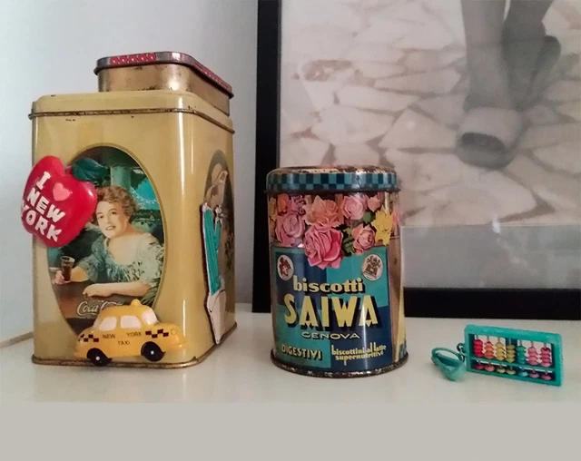 SCATOLE LATTA VINTAGE Coca Cola anni 80 + da frigorifero anni 80 e Saiwa EUR 139,00 SCATOLE LATTA VINTAGE Coca Cola anni 80 + da frigorifero anni 80 e Saiwa EUR 139,00