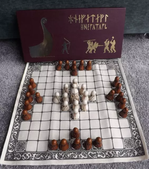 HNEFATAFL THE VIKING CHESS GAME, Made in Norway, 100% Complete, Immaculate