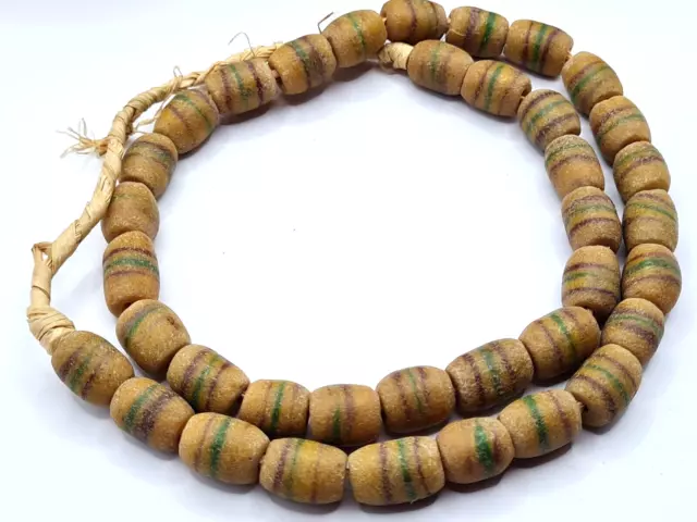 Ältere Streifen Krobo Dogon recycled Pulver Glas Perlen Ghana Afrika Schmuck